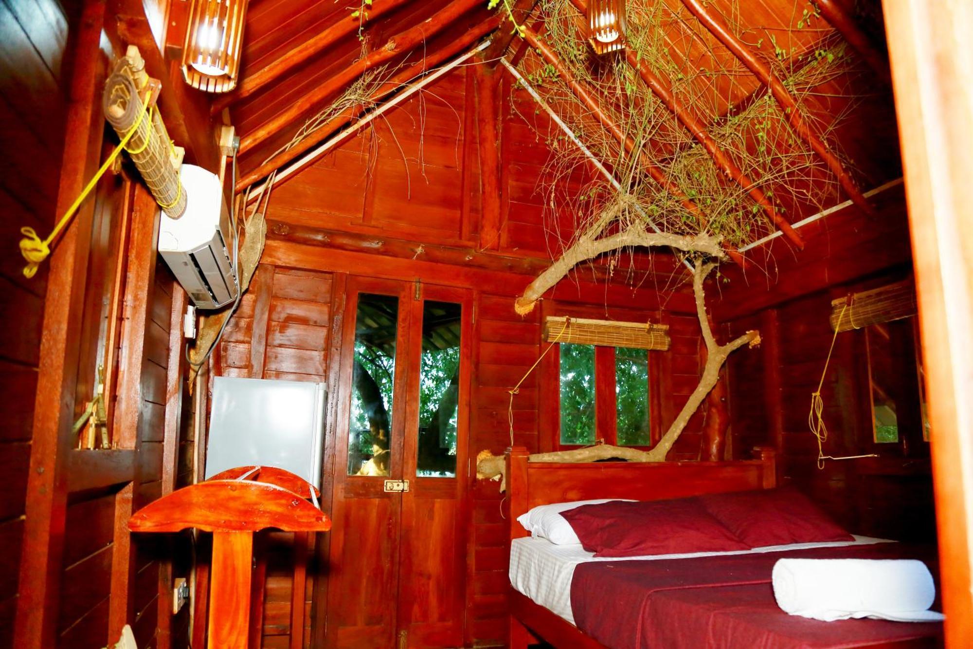 Lake Villa Resort Tissamaharama Kültér fotó